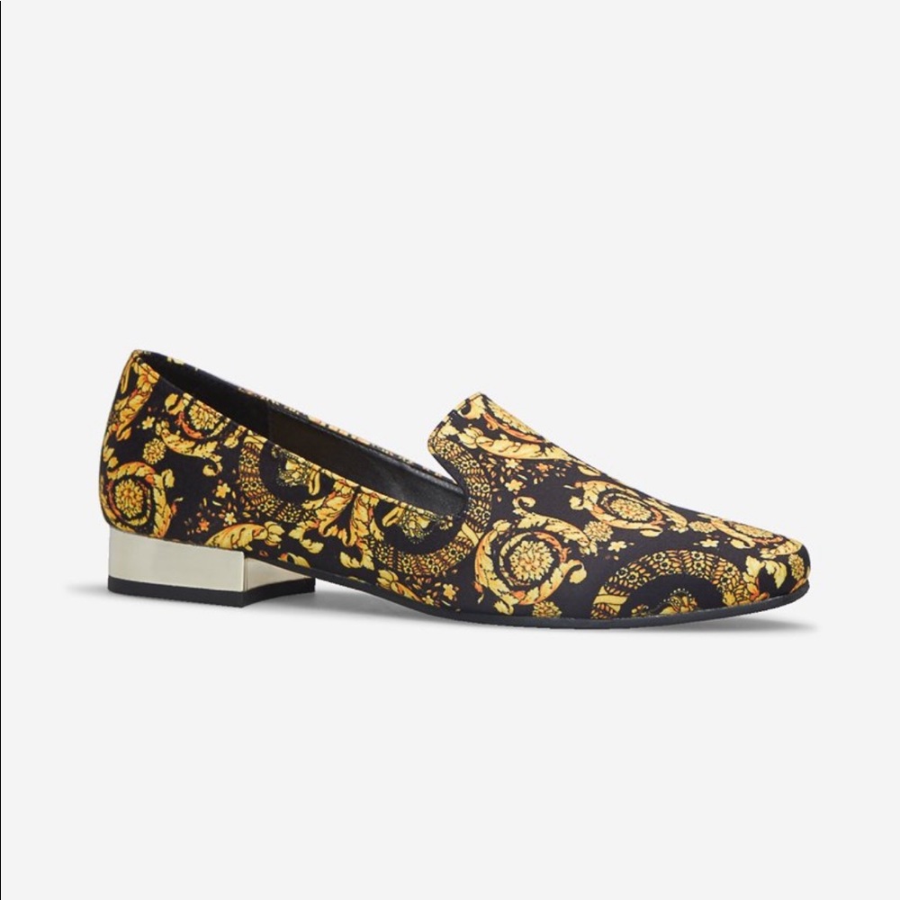 Shoedazzle Baroque Print Flats